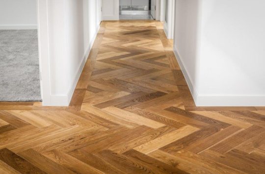De Marque Oak | Herringbone Cognac